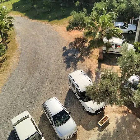 مكان تخييم Mavi Cennet Caravan 2*