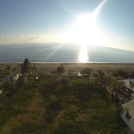 Campingplads Mavi Cennet Caravan Kızılot