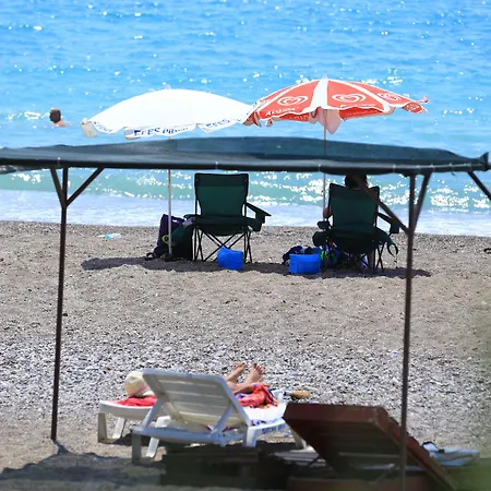 مكان تخييم Mavi Cennet Caravan