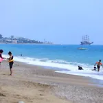 مكان تخييم Mavi Cennet Caravan Kızılot