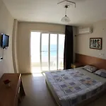 Mavi Cennet Camping&pansiyon 2*