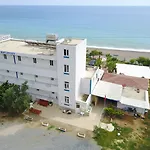 Mavi Cennet Camping&pansiyon Kamp alanı 2*