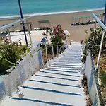 Mavi Cennet Camping&pansiyon Kızılot