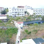 Kamp alanı Mavi Cennet Camping&pansiyon Kızılot