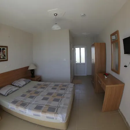 Mavi Cennet Caravan 2* Kizilot
