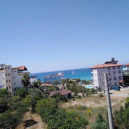 Mavi Cennet Caravan 营地 Kızılot