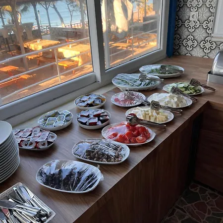 Mavi Cennet Caravan 2* Kizilot