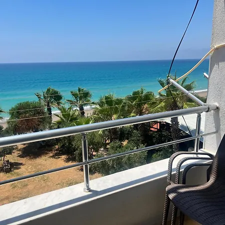 Mavi Cennet Caravan 2* Kızılot