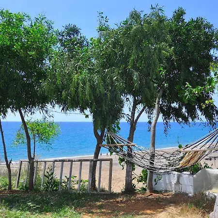 Mavi Cennet Caravan Camping
