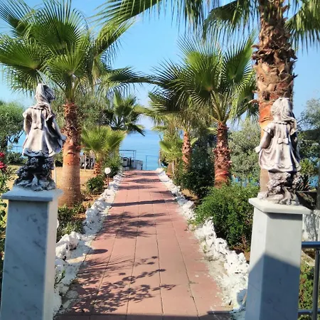 Mavi Cennet Caravan 2* Kızılot