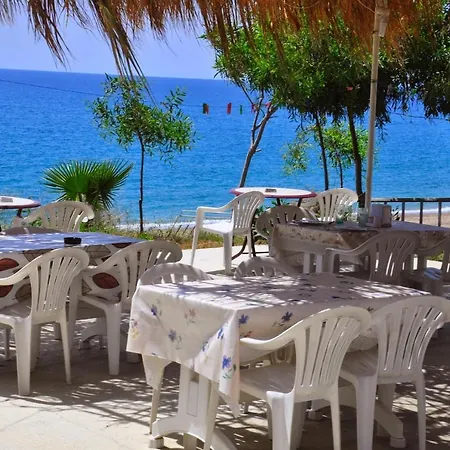 Mavi Cennet Caravan مكان تخييم